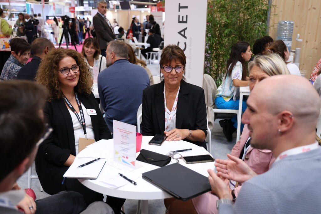 Trois piliers de fidélisation RH : culture d'entreprise, qualité de vie au travail et perspectives d'évolution